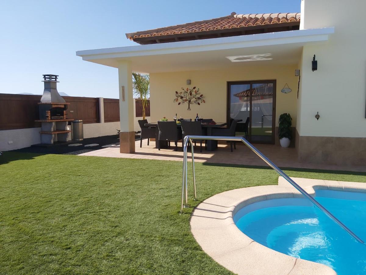Villa Thais, Private Heated Pool, Ideal For Your Holidays In كاليتا ذي فوستي المظهر الخارجي الصورة