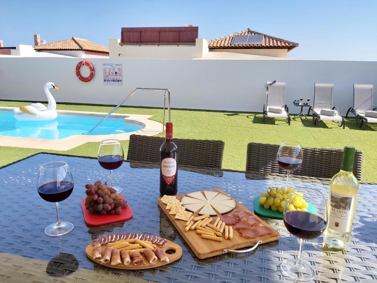 Villa Thais, Private Heated Pool, Ideal For Your Holidays In كاليتا ذي فوستي المظهر الخارجي الصورة